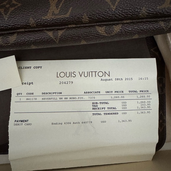 Louis Vuitton Tan and Brown Monogram Shoulder Bag - Picture 5 of 5